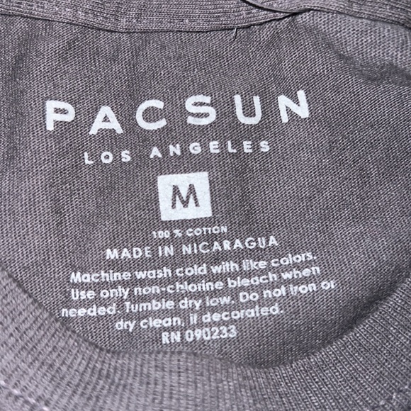 Brooklyn PacSun tshirt - Picture 3 of 3